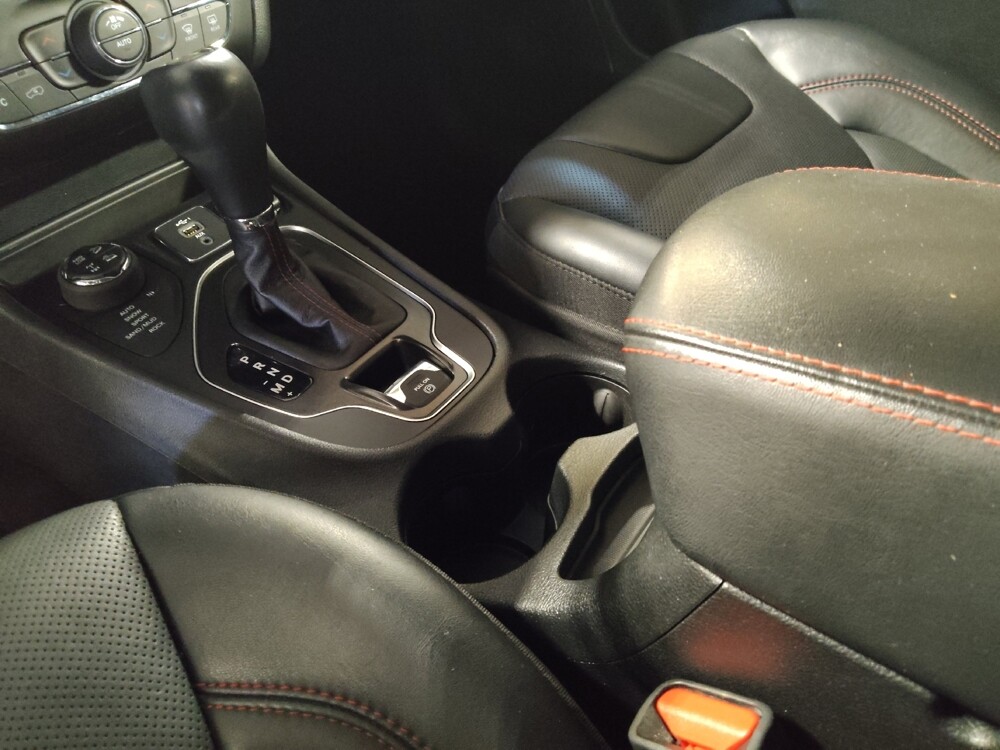 2022 Jeep Cherokee in Orlando, FL 32808 - 18089179 26