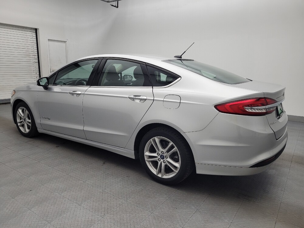 2018 Ford Fusion in Wilmington, NC 28405 - 18089185 3