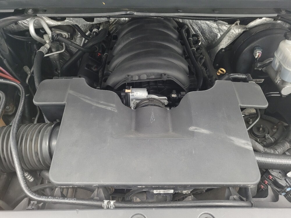 2017 Chevrolet Suburban in Huntsville, AL 35816 - 18089195 30