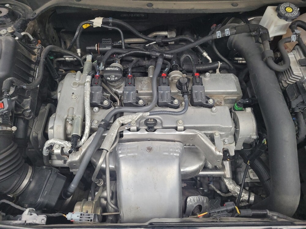 2020 Chevrolet Equinox in Memphis, TN 38128 - 18089199 30