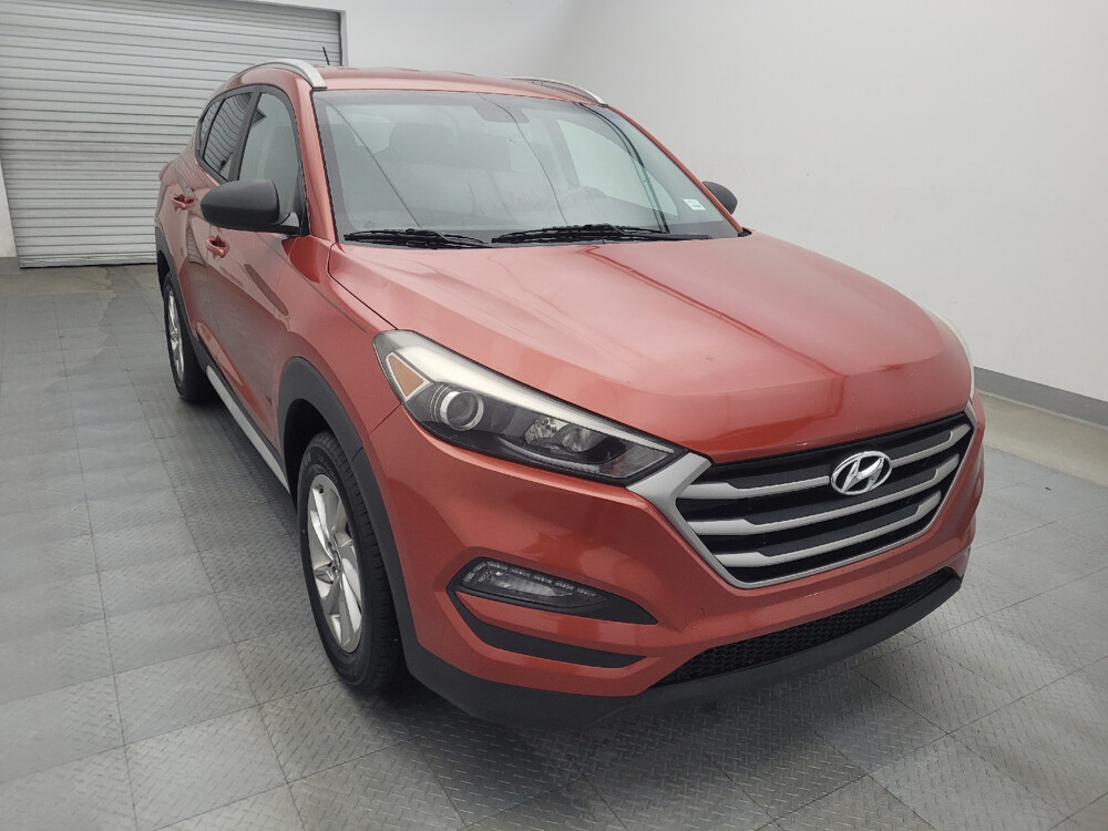 2017 Hyundai Tucson in Houston, TX 77060 - 18089200 13