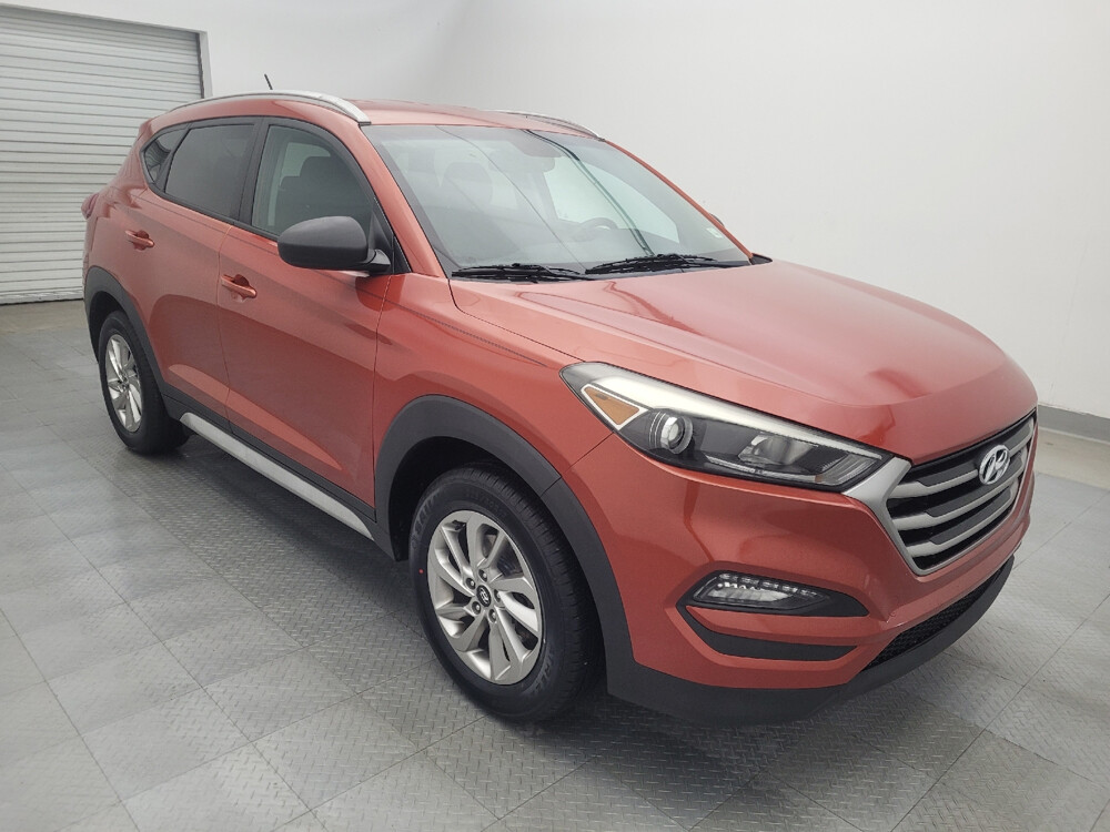 2017 Hyundai Tucson in Houston, TX 77060 - 18089200 11