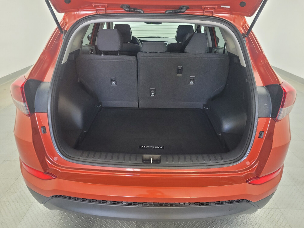 2017 Hyundai Tucson in Houston, TX 77060 - 18089200 29