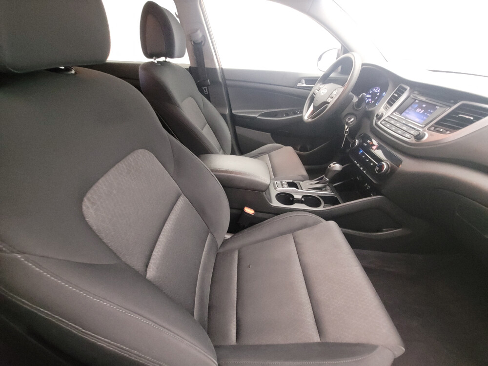 2017 Hyundai Tucson in Houston, TX 77060 - 18089200 21