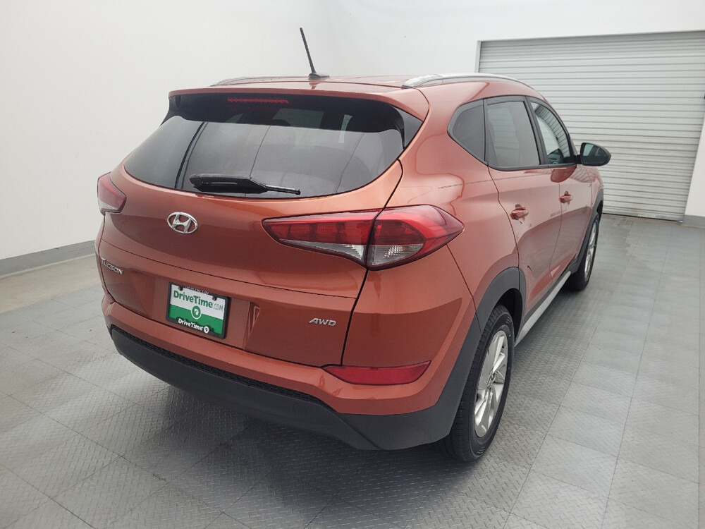 2017 Hyundai Tucson in Houston, TX 77060 - 18089200 9