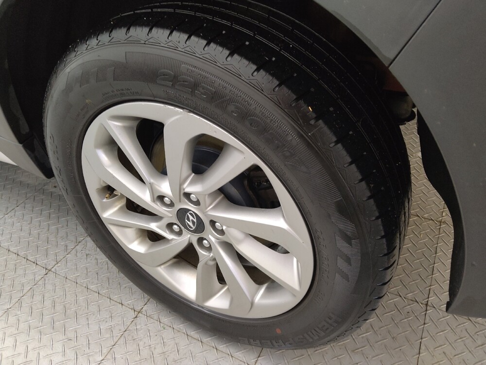 2017 Hyundai Tucson in Houston, TX 77060 - 18089200 31