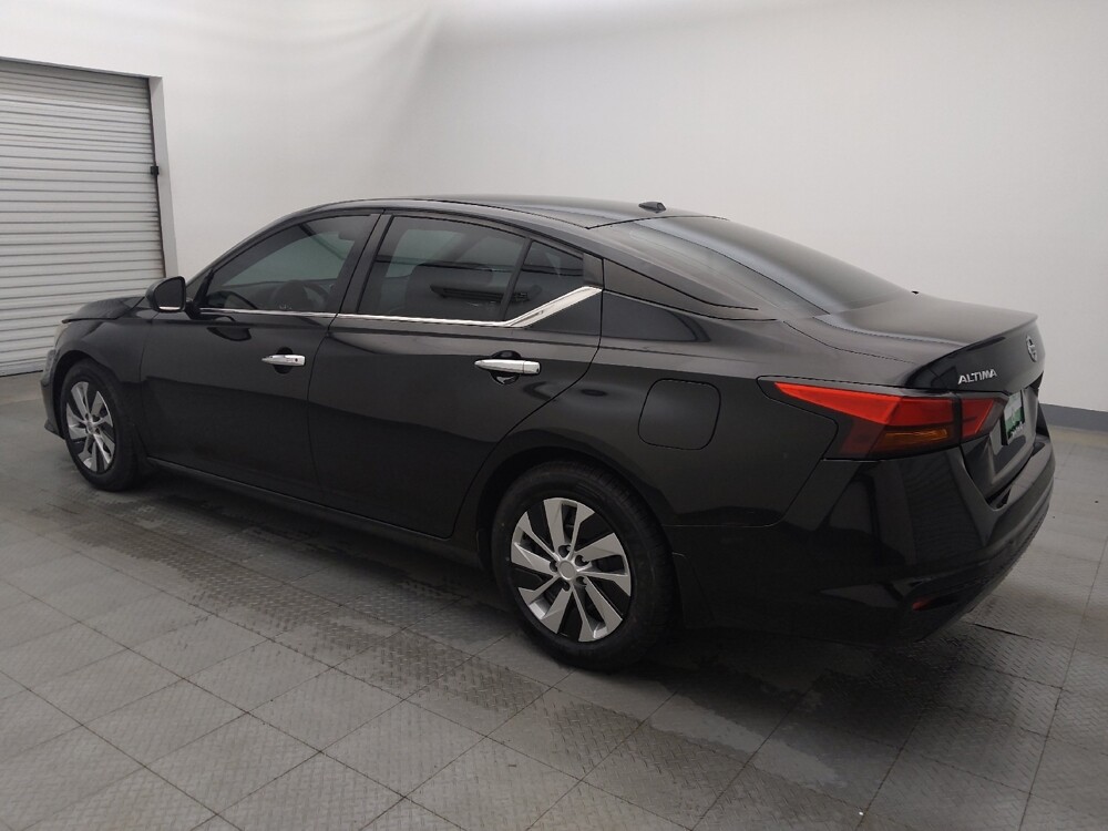 2019 Nissan Altima in Baton Rouge, LA 70816 - 18089203 3