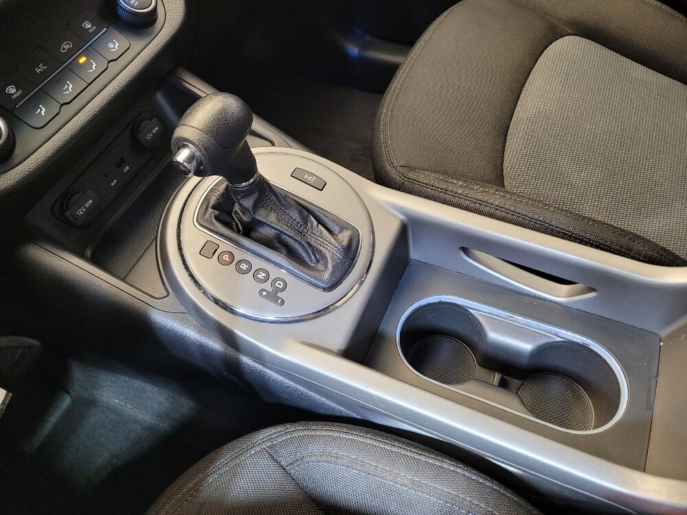 2015 Kia Sportage in Cincinnati, OH 45255 - 18089209 26