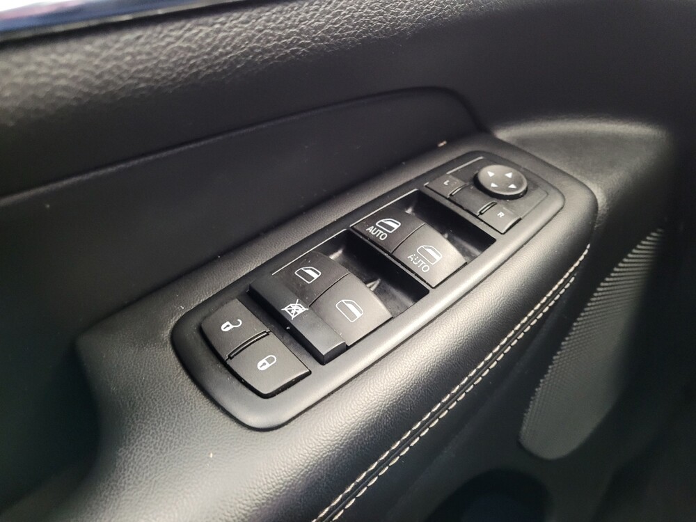 2015 Jeep Grand Cherokee in Cincinnati, OH 45255 - 18089210 27