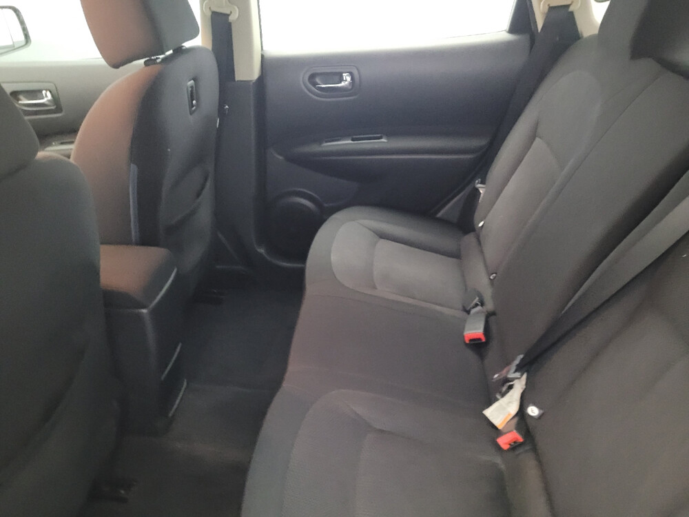 2014 Nissan Rogue in Allentown, PA 18103 - 18089212 18