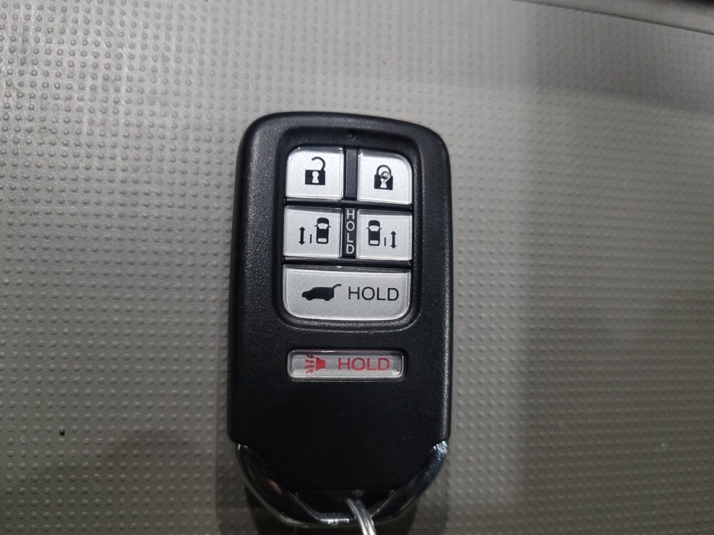 2016 Honda Odyssey in Laurel, MD 20724 - 18089213 32