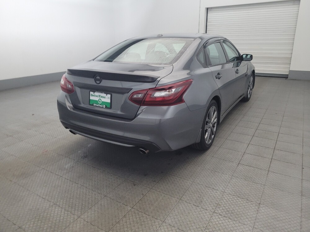 2018 Nissan Altima in Newport News, VA 23601 - 18089216 9