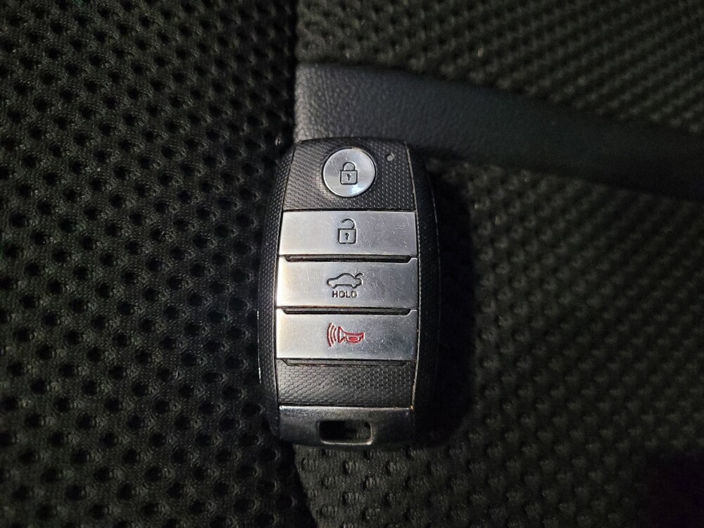 2019 Kia Optima in Owings Mills, MD 21117 - 18089218 32