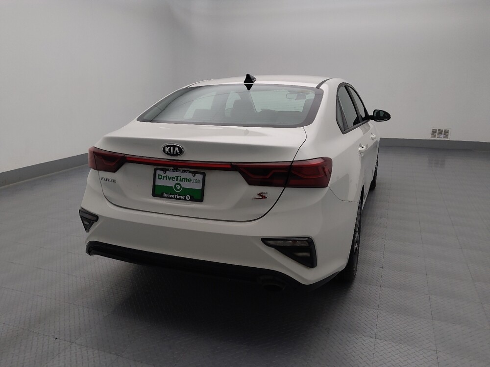 2019 Kia Forte in St. Louis, MO 63125 - 18089221 7