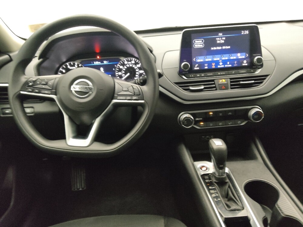 2019 Nissan Altima in Peoria, IL 61615 - 18089223 22
