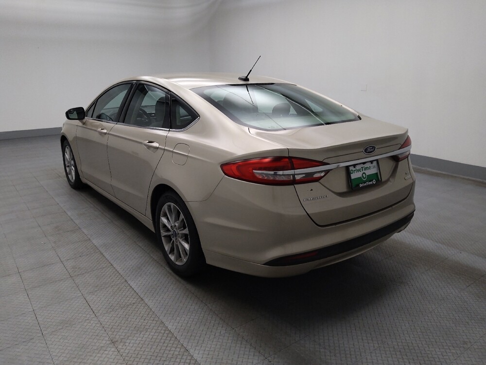 2017 Ford Fusion in Peoria, IL 61615 - 18089224 5