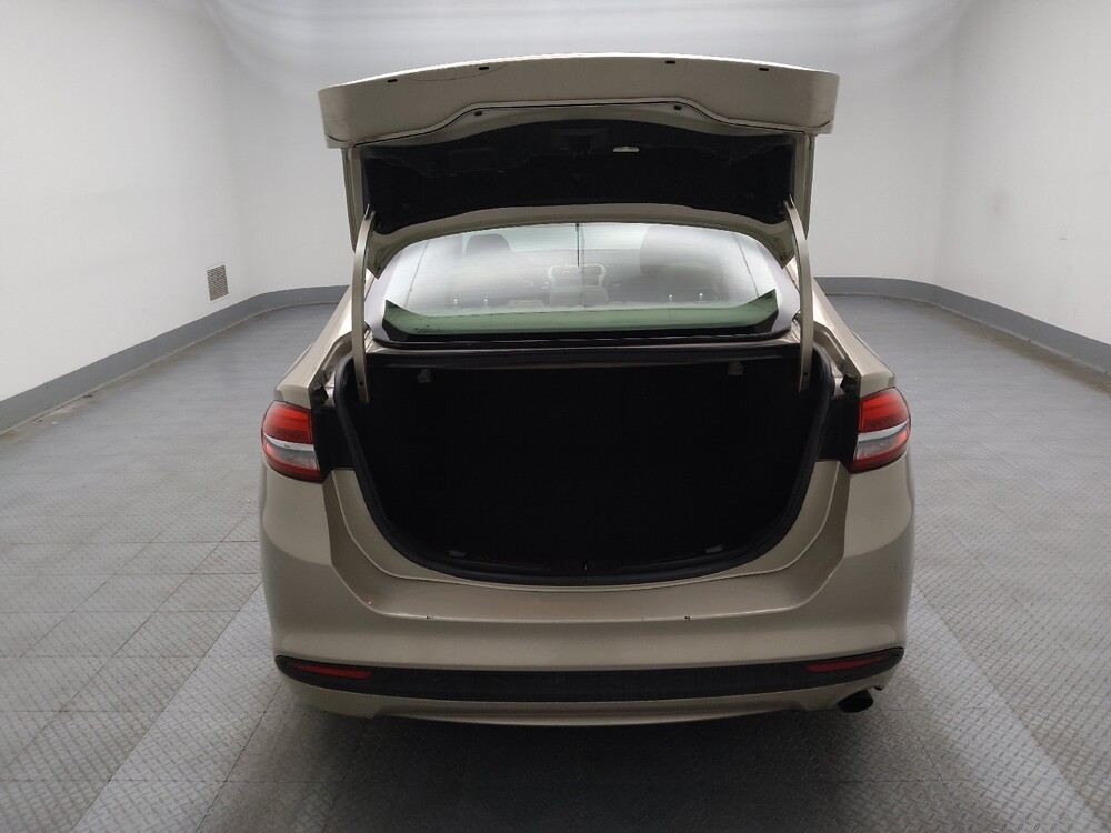 2017 Ford Fusion in Peoria, IL 61615 - 18089224 29