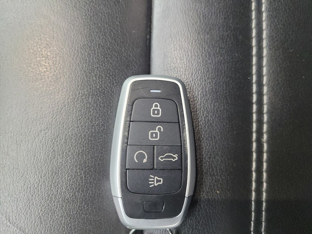 2017 Ford Escape in Ft Wayne, IN 46805 - 18089229 32