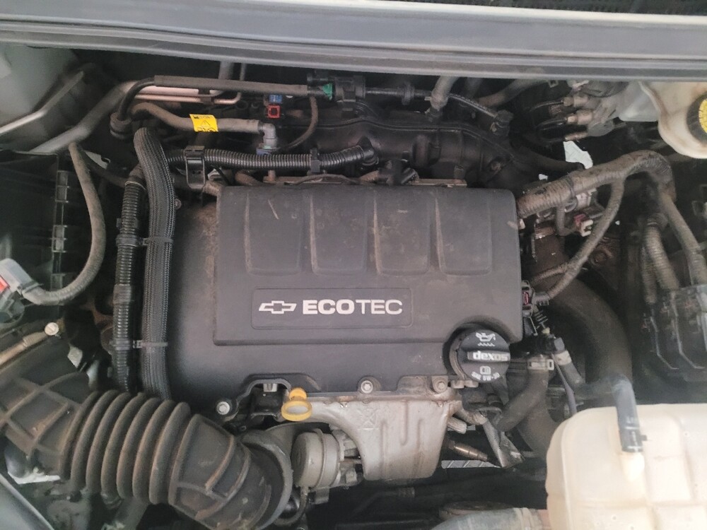 2018 Chevrolet Trax in Downey, CA 90241 - 18089230 30