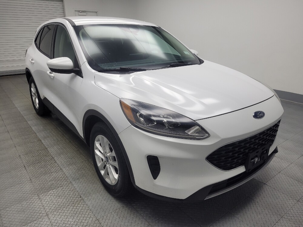 2020 Ford Escape in Ft Wayne, IN 46805 - 18089231 13