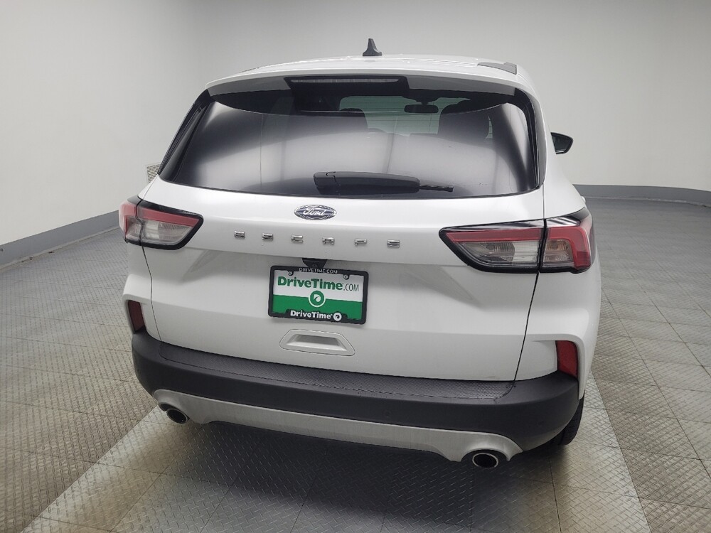 2020 Ford Escape in Ft Wayne, IN 46805 - 18089231 7