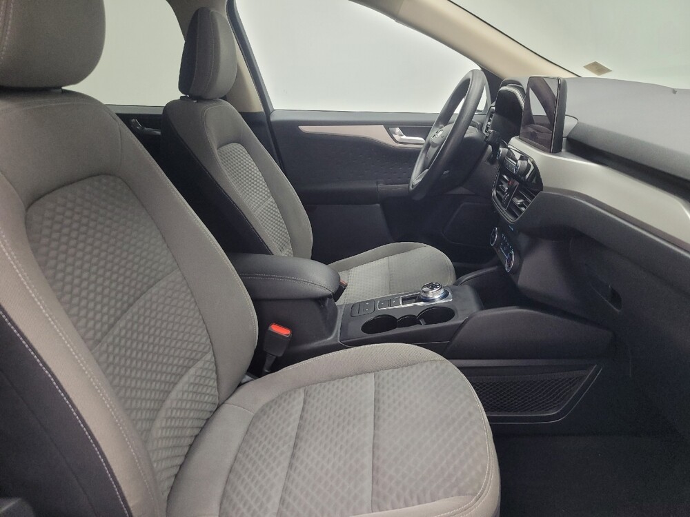 2020 Ford Escape in Ft Wayne, IN 46805 - 18089231 21