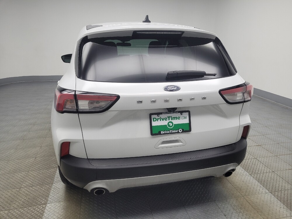 2020 Ford Escape in Ft Wayne, IN 46805 - 18089231 6