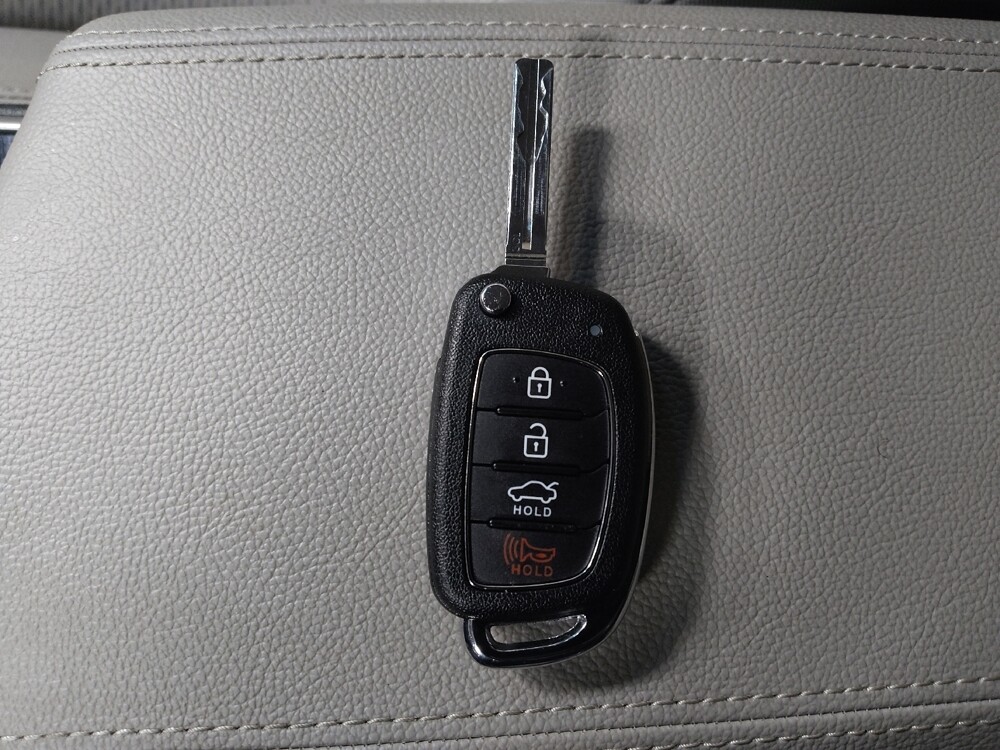 2018 Hyundai Sonata in Macon, GA 31210 - 18089233 32