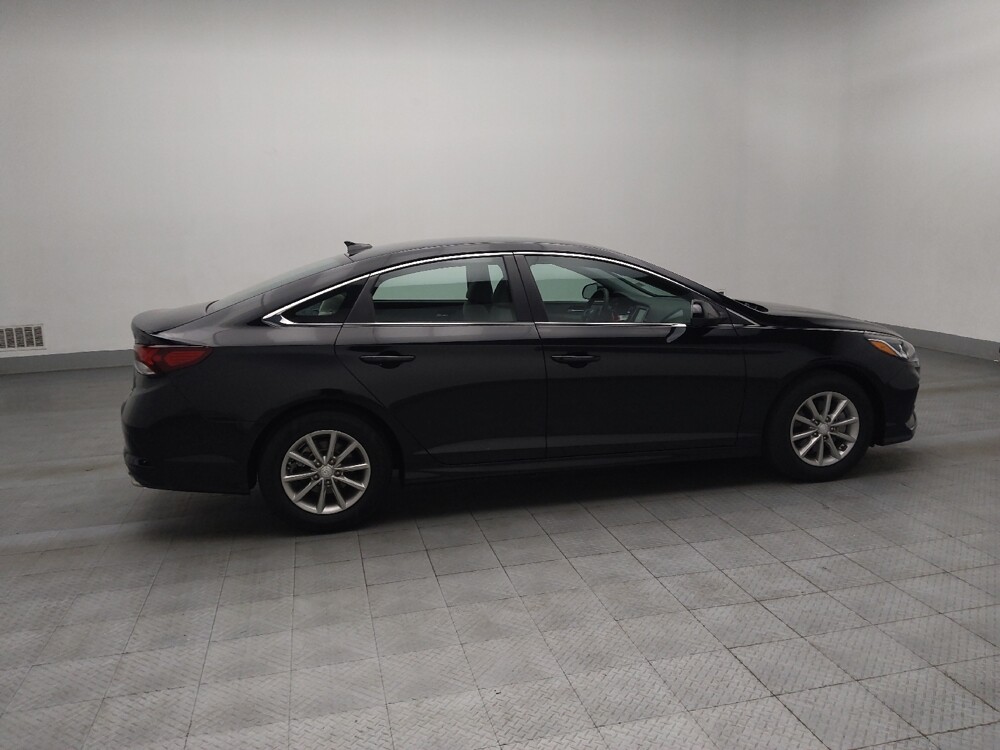 2018 Hyundai Sonata in Macon, GA 31210 - 18089233 10