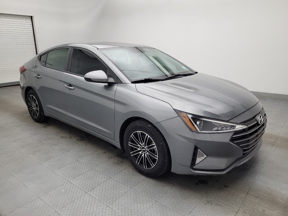2019 Hyundai Elantra in Raleigh, NC 27604 - 18089238 11