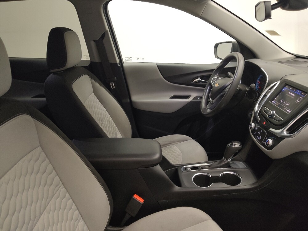 2020 Chevrolet Equinox in Midlothian, IL 60445 - 18089240 21