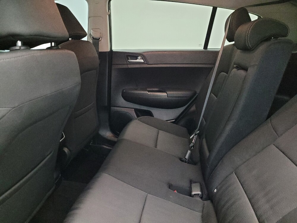 2021 Kia Sportage in Glendale, AZ 85301 - 18089245 18