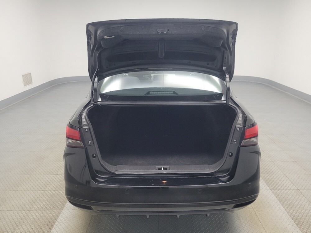 2021 Nissan Versa in Indianapolis, IN 46222 - 18089270 29