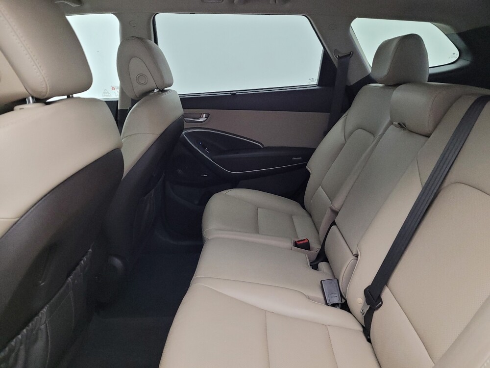 2018 Hyundai Santa Fe in Cincinnati, OH 45255 - 18089275 18