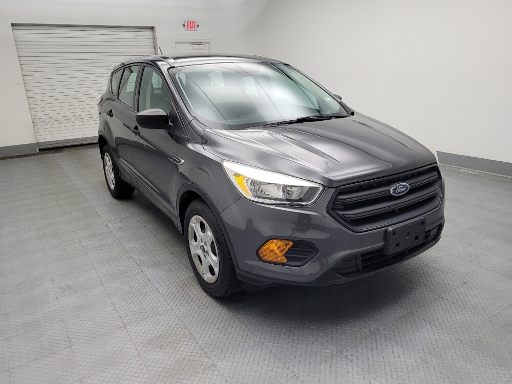 2017 Ford Escape in Peoria, IL 61615 - 18089284 13
