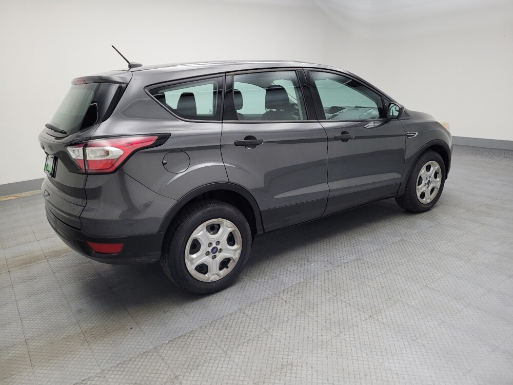 2017 Ford Escape in Peoria, IL 61615 - 18089284 10
