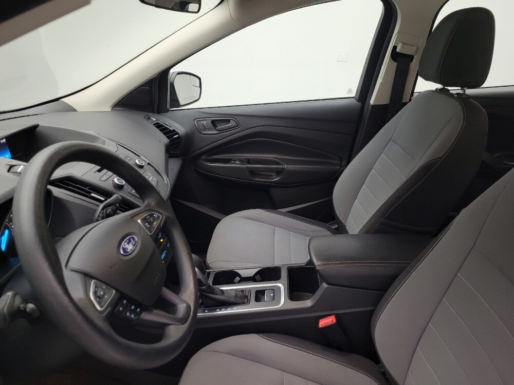 2017 Ford Escape in Peoria, IL 61615 - 18089284 17