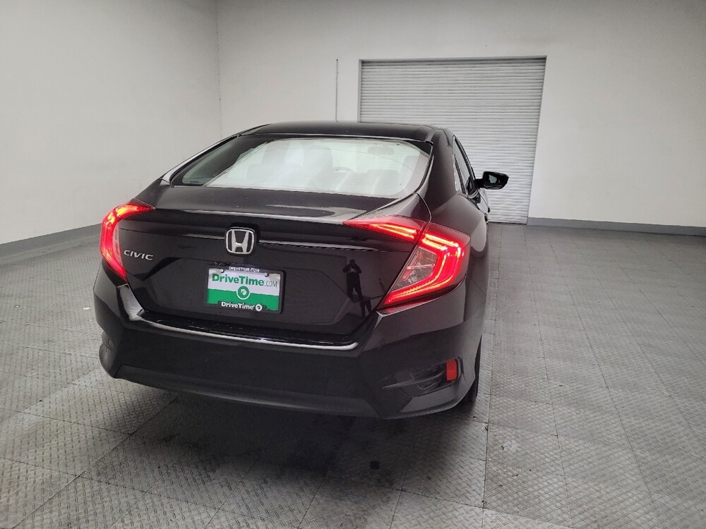 2018 Honda Civic in Riverside, CA 92504 - 18089285 7