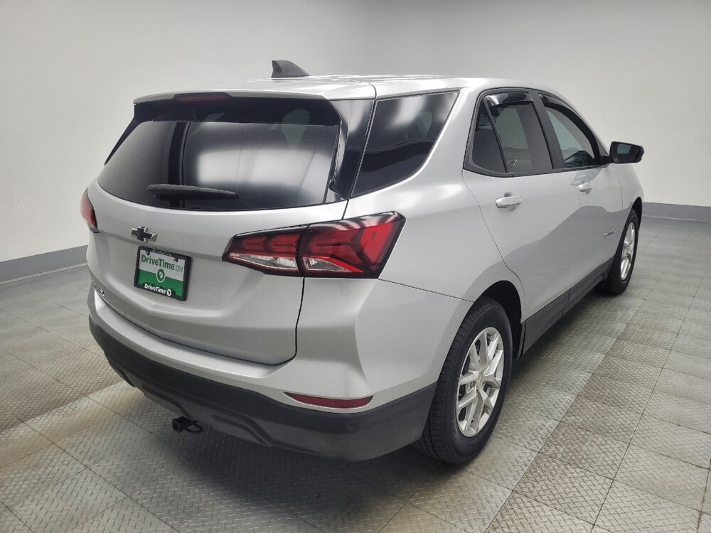 2022 Chevrolet Equinox in Indianapolis, IN 46222 - 18089286 9