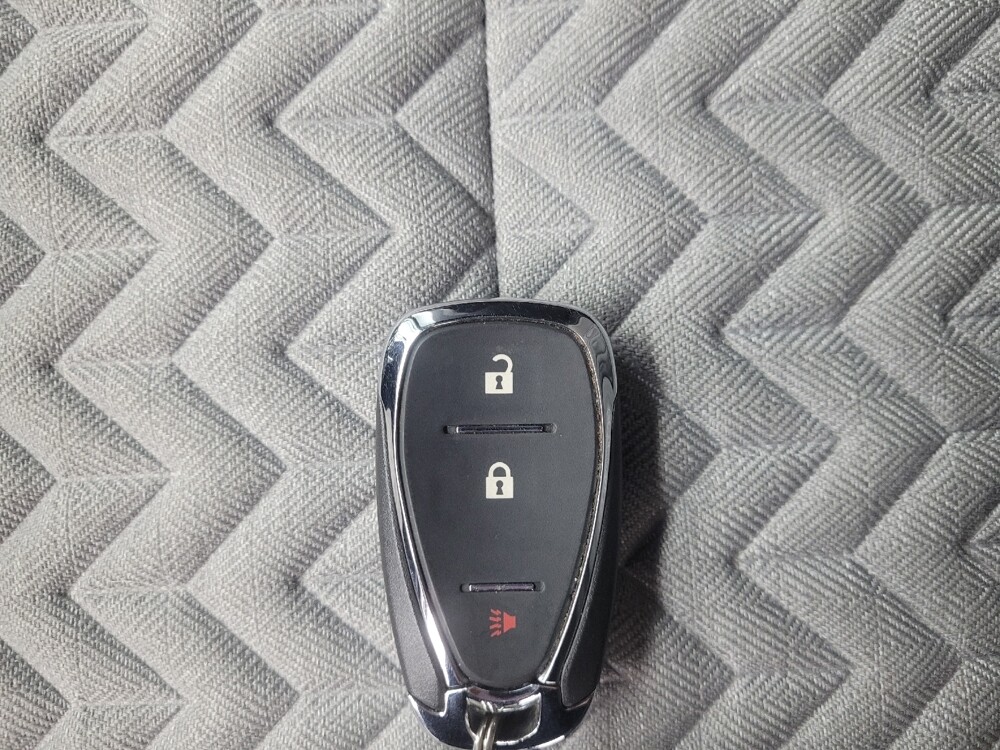 2022 Chevrolet Equinox in Indianapolis, IN 46222 - 18089286 32