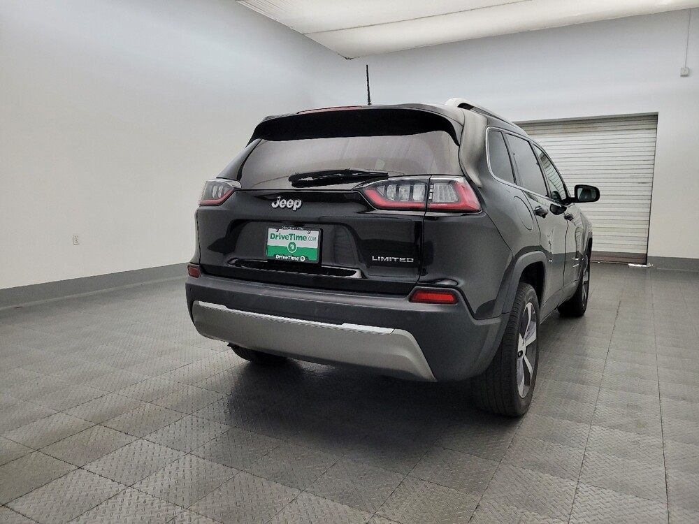 2019 Jeep Cherokee in Glendale, AZ 85301 - 18089296 7