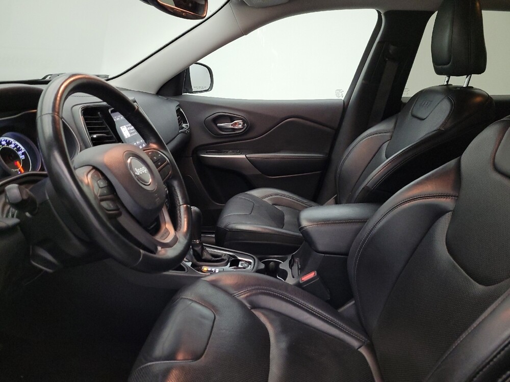 2019 Jeep Cherokee in Glendale, AZ 85301 - 18089296 17