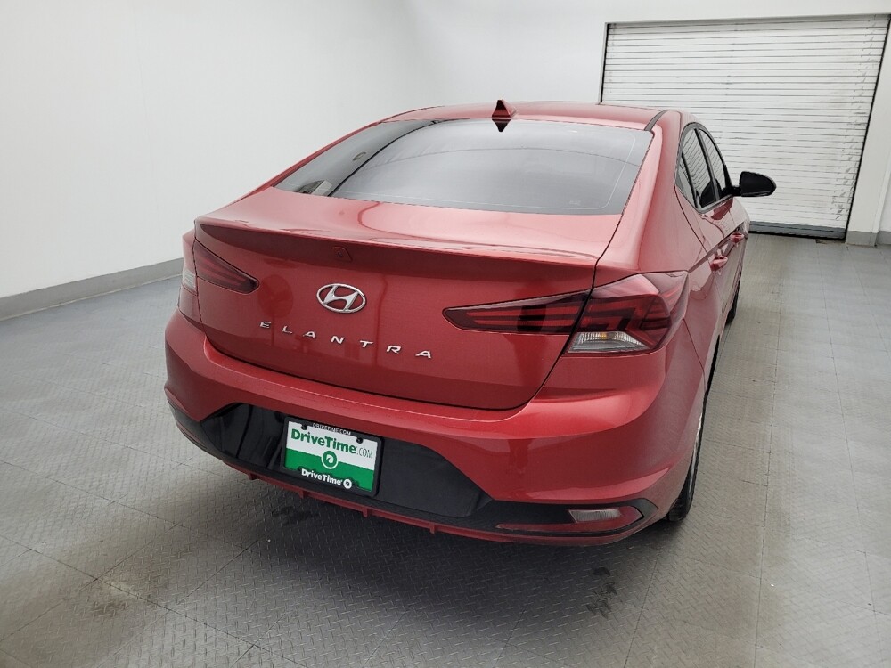 2019 Hyundai Elantra in Greenville, NC 27834 - 18089300 7
