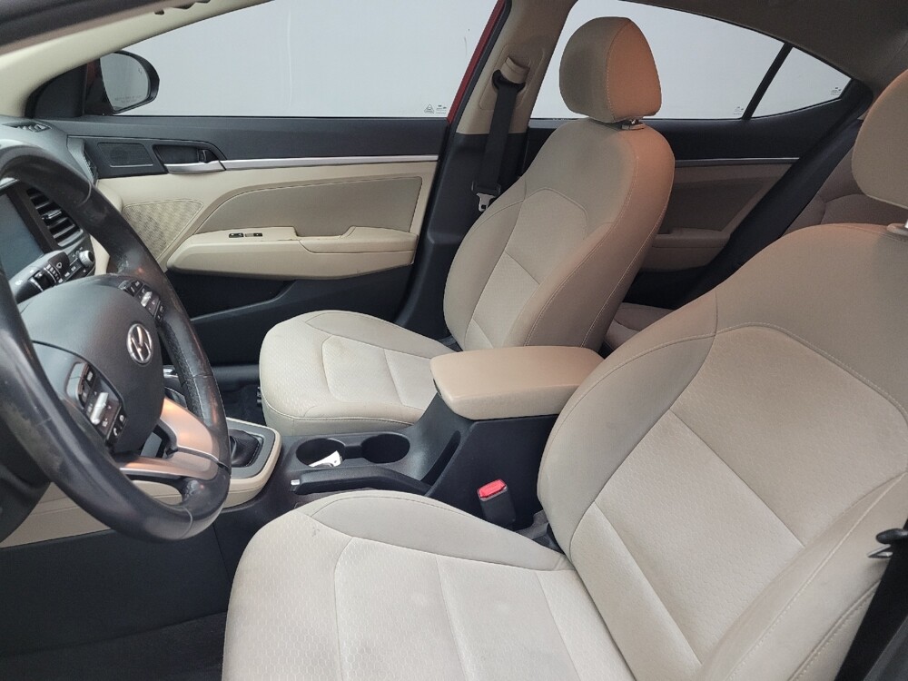 2019 Hyundai Elantra in Greenville, NC 27834 - 18089300 17