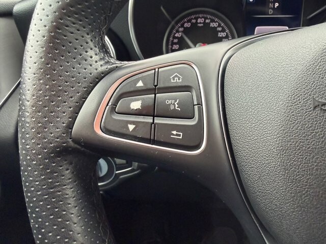 2019 Mercedes-Benz GLC 300 in Knoxville, TN 37920 - 18089308 17