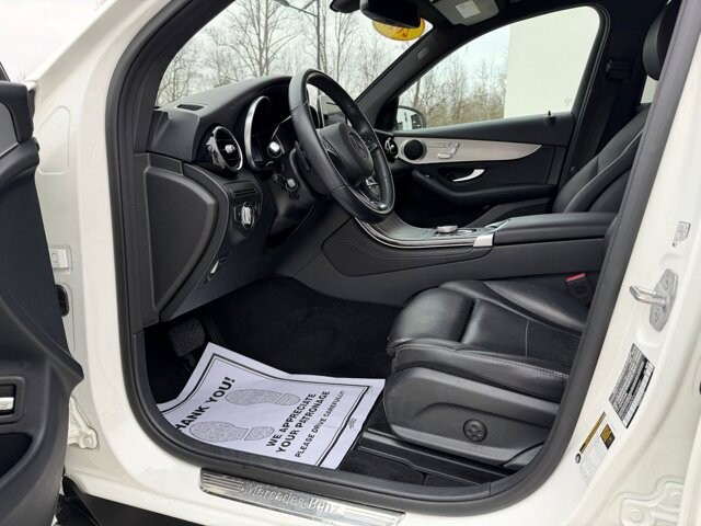 2019 Mercedes-Benz GLC 300 in Knoxville, TN 37920 - 18089308 11