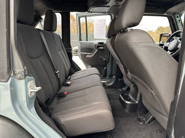 2015 Jeep Wrangler in Knoxville, TN 37920 - 18089310 15