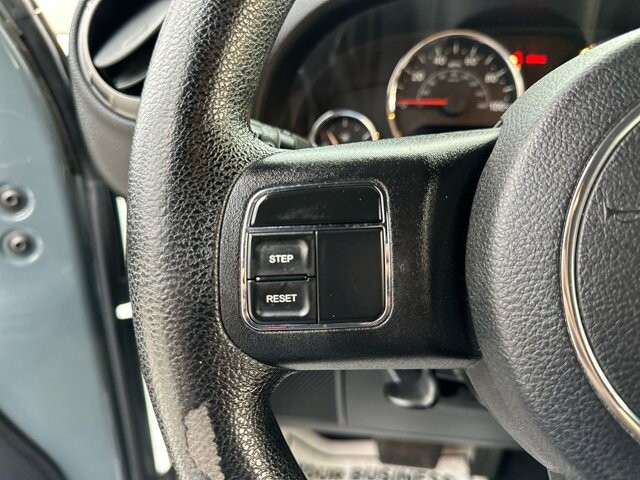 2015 Jeep Wrangler in Knoxville, TN 37920 - 18089310 19