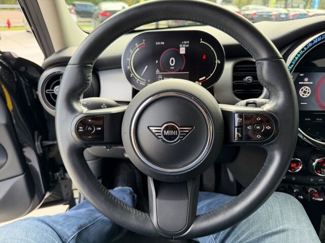 2022 MINI Cooper in Knoxville, TN 37920 - 18089311 17