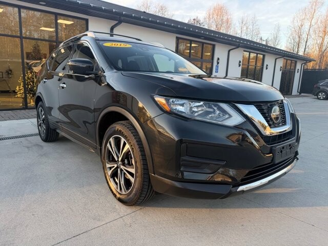 2019 Nissan Rogue in Knoxville, TN 37920 - 18089312